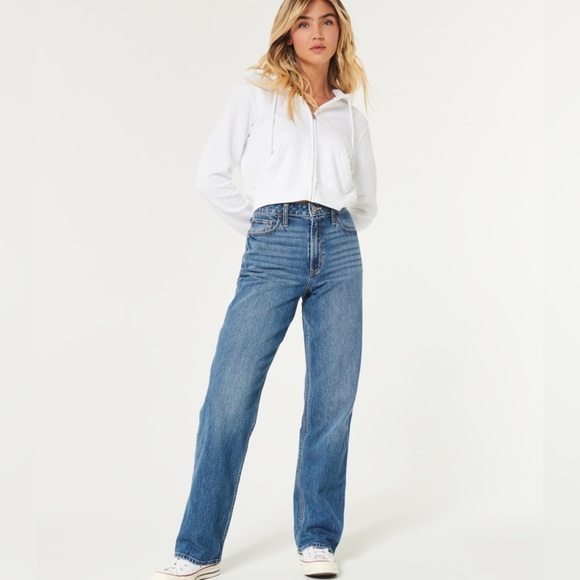 Hollister Denim - Hollister Woman’s Size 5s W27 L25 High-Waisted Medium Wash Mom Jeans